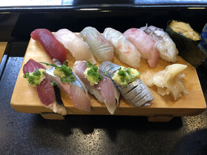 魚河岸寿司（握りランチ）